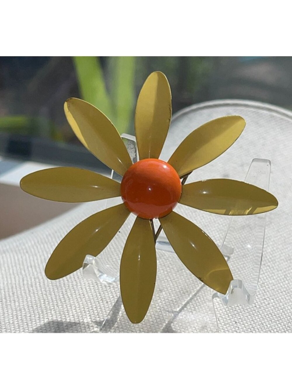 Vtg 60s Retro Daisy Enamel Flower Power Brooch Yellow & Orange Pop Art Style